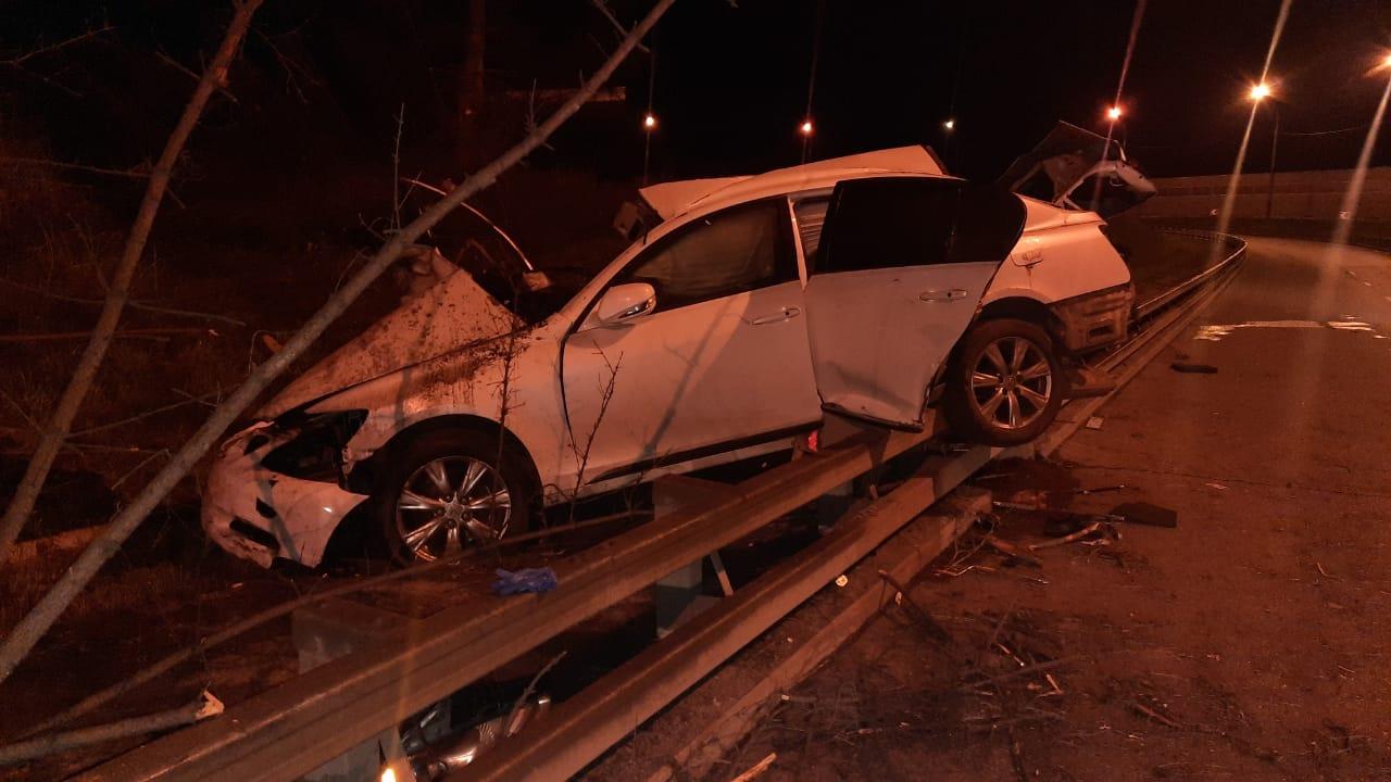 Фото Два человека погибли в ДТП с Lexus на Бугринском мосту в Новосибирске 3